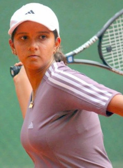 4. Sania Mirza – on the court