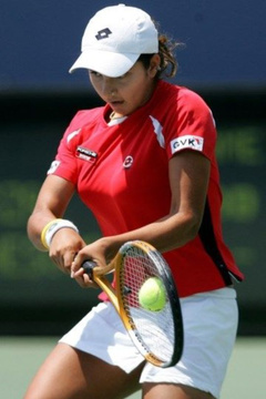 5. Sania Mirza – on the court