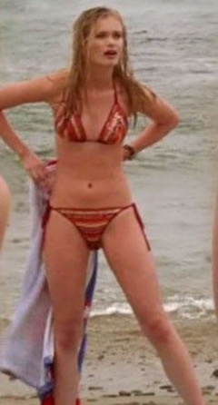 3. Sara Paxton Sexy – Summerland, 2004