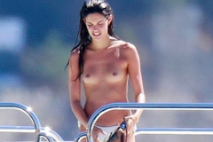 5. Sara Sampaio – topless, 2016