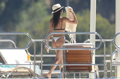 11. Sara Sampaio – topless, 2016