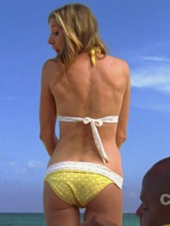 1. Sarah Chalke Sexy – Scrubs, 2001