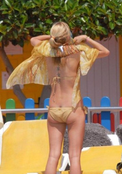 1. Sarah Connor – bikini, 2009