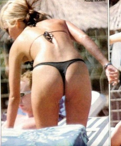 2. Sarah Harding Sexy – sunbathing, 2005