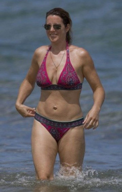 7. Sarah McLachlan – bikini at the beach, 2008