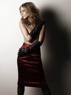 15. Sarah Michelle Gellar – sexy photoshoot, 2007