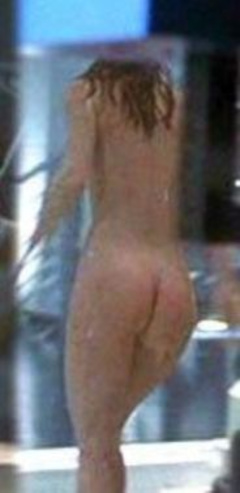 4. Sarah Wynter – The 6th Day, 2000