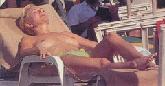 3. Schae Harrison – Topless sunbathing