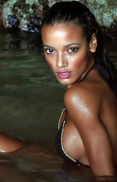 9. Selita Ebanks – Sports Illustrated 2007, 2007