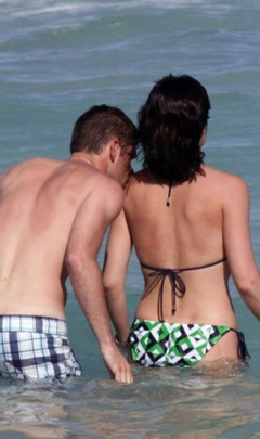 3. Selma Blair – bikini, 2009