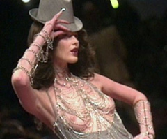 2. Shalom Harlow – Fashion Uncensored