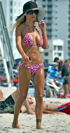 3. Shauna Sand – bikini, 2008