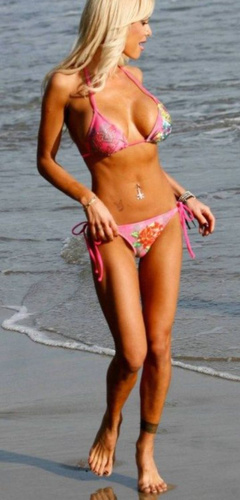 7. Shauna Sand – Topless, 2009