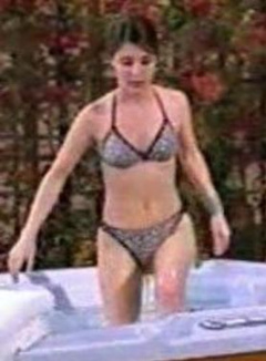 5. Shiri Appleby Sexy – Movie Stars, 1999