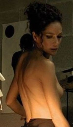 2. Simona Cavallari Naked – Squadra antimafia - Palermo oggi, 2009