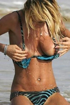 4. Simona Fusco – boob oops, 2008