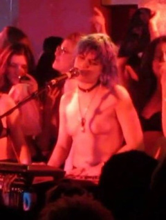 5. Soko – topless, 2015