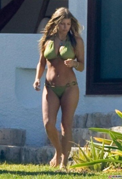 1. Stacy Ferguson - Fergie – green bikini, 2009