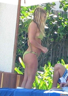 8. Stacy Ferguson - Fergie – green bikini, 2009
