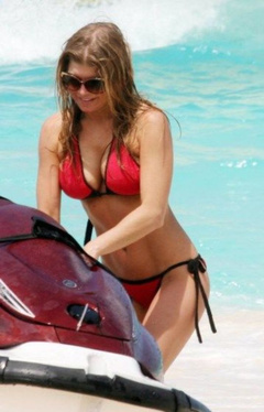 1. Stacy Ferguson - Fergie – red bikini, 2008