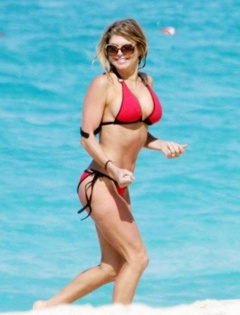 8. Stacy Ferguson - Fergie – red bikini, 2008