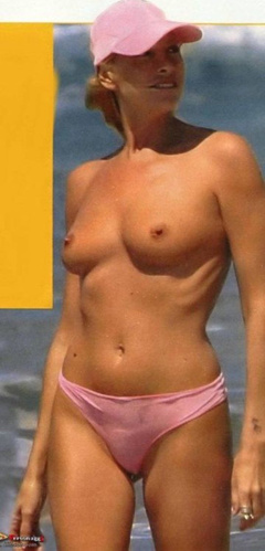 2. Stefania Orlando – Topless sunbathing, 2005