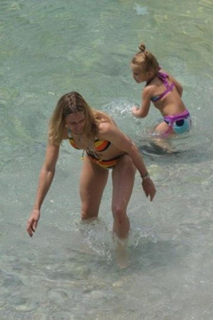 4. Steffi Graf – bikini, 2009