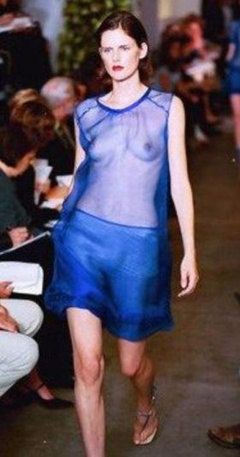 8. Stella Tennant – catwalk oops