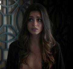 8. Stephanie Fantauzzi Naked – Shameless, 2012