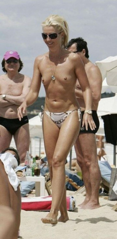 1. Tamara Beckwith – Topless sunbathing, 2009