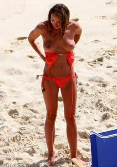 3. Tamara Mellon – Topless sunbathing, 2009