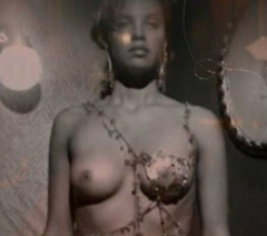 1. Tattiawna Jones Naked – Keyhole, 2011