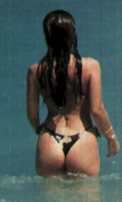 3. Thalia – green bikini, 2001