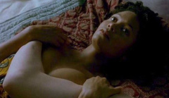 6. Thandie Newton – L'assedio, 1998