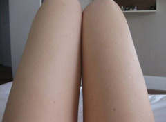 3. Tiah Eckhardt – posing nude, 2008