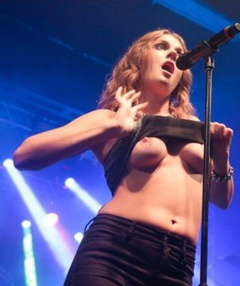 8. Tove Lo – boob flash, 2015