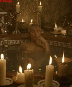 5. Tuva Novotny Naked – Stoned, 2005