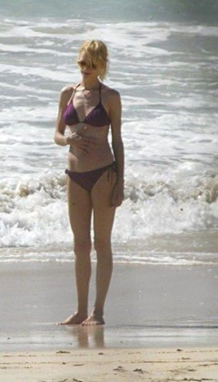 7. Uma Thurman – nude ass, 2009