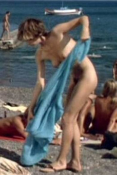 7. Valerie Quennessen – Summer Lovers, 1982