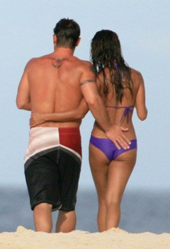 12. Vanessa Minnillo – bikini at the beach, 2007