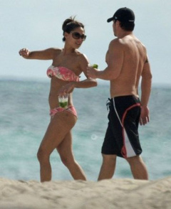 7. Vanessa Minnillo – bikini, 2009