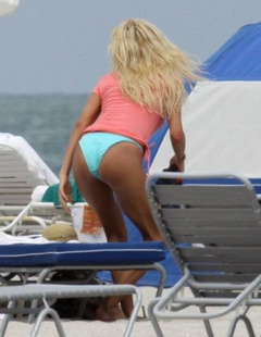 2. Victoria Silvstedt – bikini, 2009