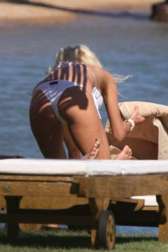 18. Victoria Silvstedt – bikini, 2009