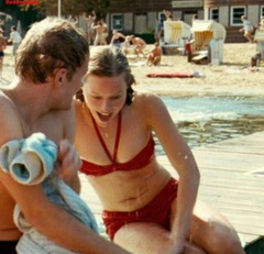 2. Vijessna Ferkic Sexy – The Reader, 2008