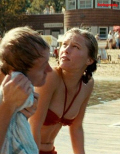 3. Vijessna Ferkic Sexy – The Reader, 2008