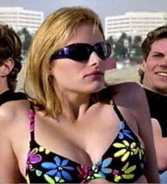 3. Vinessa Shaw Naked – L.A. Without a Map, 1998