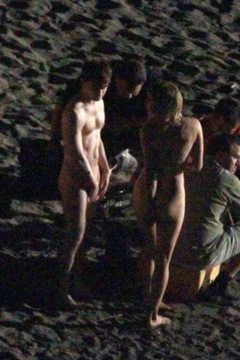 2. Zoe Kazan Naked – On the Set of The F Word, 2012