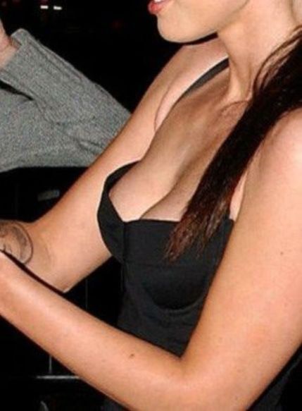Megan Fox - nipple slip, 2007.
