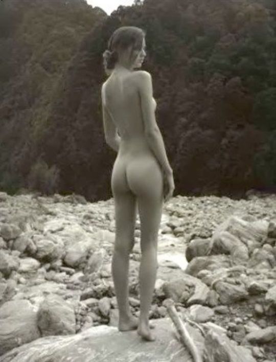 Nude shoot kerr miranda Miranda Kerr