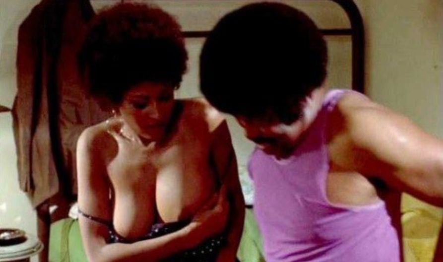 Pam Grier Naked - Coffy, 1973.